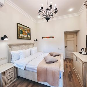 King Room Garden View
